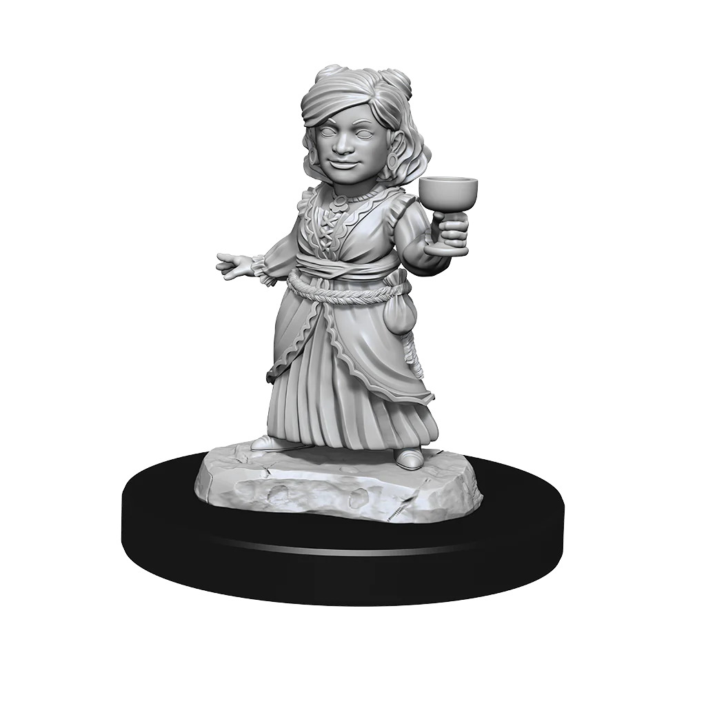D&D Nolzur's Marvelous Miniatures: Silver Dragon Wyrmling & Female Halfling
